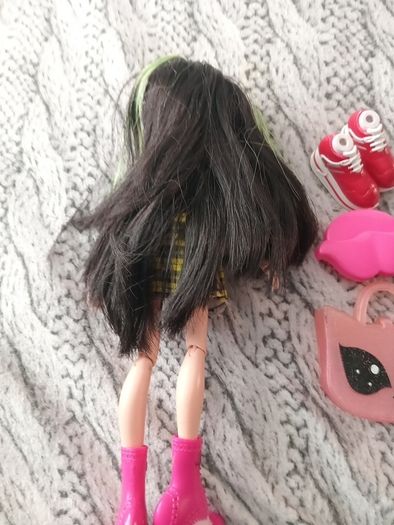Bratz jade doll