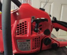 Hecht 941 chainsaw