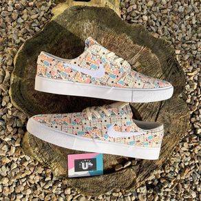 Get New Nike SB Stefan Janoski