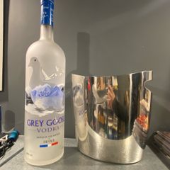 Grey goose display