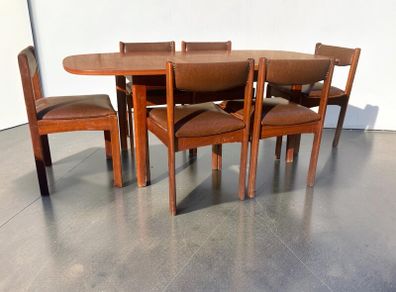 Mid Century Table and 6 Chairs - Extending.