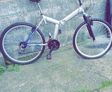 Fold away mountain bike