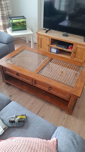 Coffee and side tables