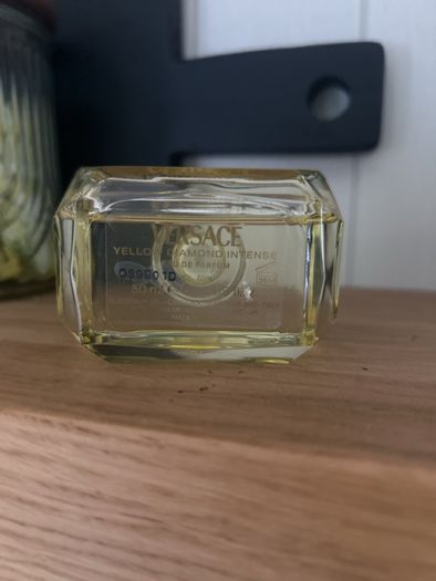 Versace Yellow Diamond Intense