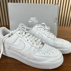 Nike Air Force 1 White UK Size 7 sneakers trainers Women