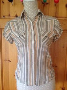 Size 8 Short Sleeved Striped Brown Cream peach Shirt