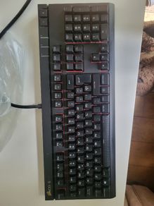 CORSAIR Mechanical keyboard Corsair Strafe Cherry MX Brown, Red LED Backlight, Spanish QWERTY, Black