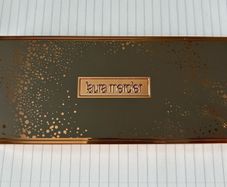 Laura Mercier palette
