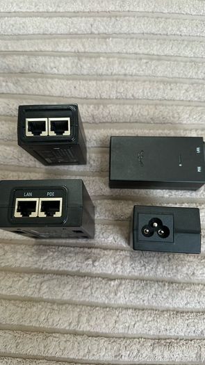 UBIQUITI POE injectors (1x48v and 3x 24v)