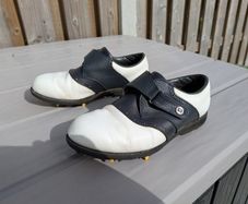 Ladies Golf Shoes