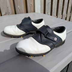 Ladies Golf Shoes