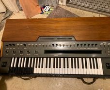 Yamaha YC 30 organ