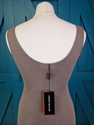 New Karen Millen top size 10. Postage included