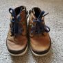 Boys Clarks shoes size UK 4G Image 2