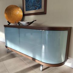 Sideboard by Calligaris 192cm l x 52 d