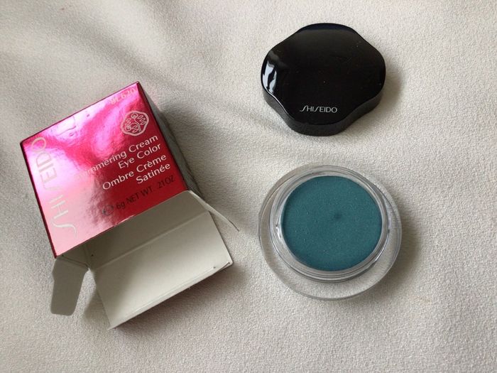Brand New Shiseido Shimmering Cream Eye Color