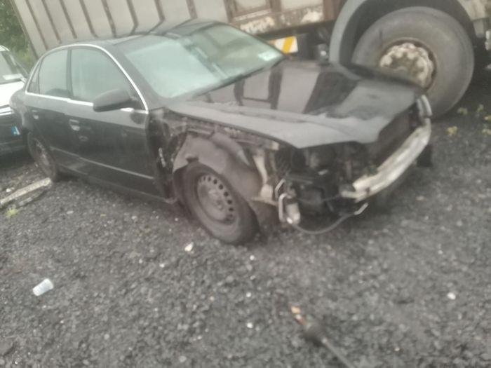 06 sline Audi A4 for breaking