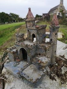 castle handcrafted model, great decoration