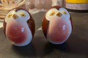 Carlton ware robin salt and pepper free postage