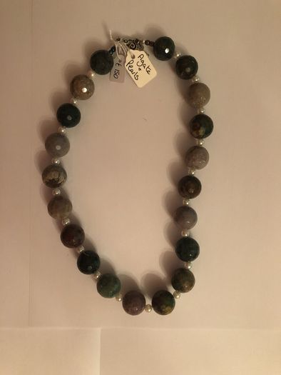 Agate & Pearls necklace