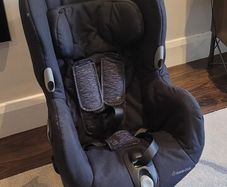 Maxi-Cosi Axiss Car Seat