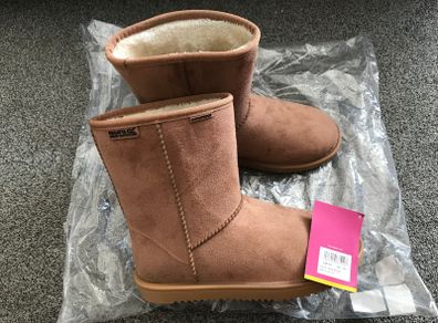 Regatta boots ugg. Waterproof