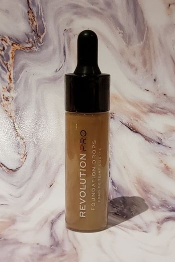 Revolution Pro Foundation Drops - F10 - New - Sealed