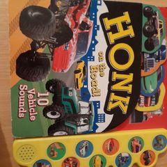 Children's boardbook Honk on the Road