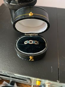 ring white gold sapphire and diamond rind