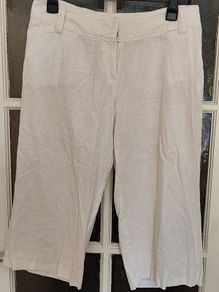 BNWT Dunnes Stores White Linen 3 quarter  Trousers  Size 14