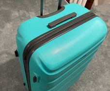Big Light Like NEW Suitcase