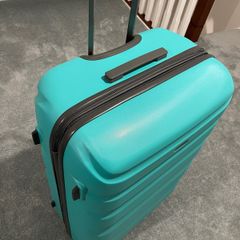Big Light Like NEW Suitcase