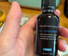 SkinCeuticals  H.A. Intensifier