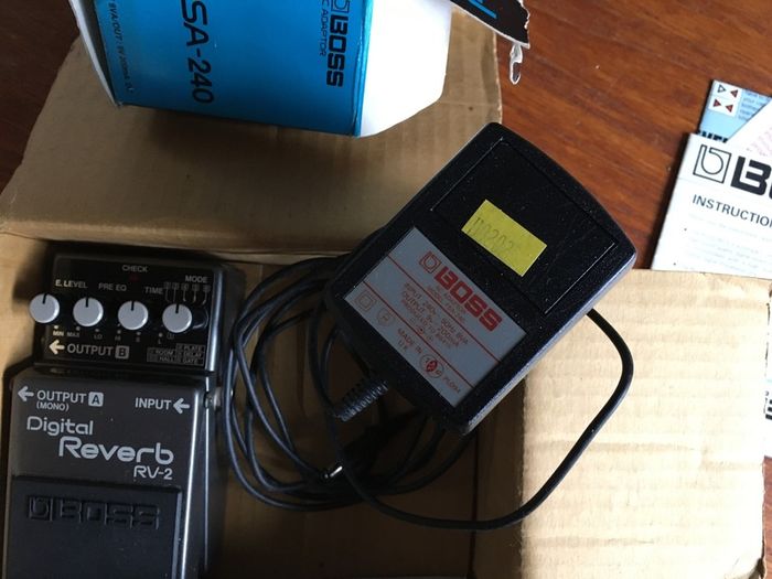 Boss RV-2 Digital Reverb