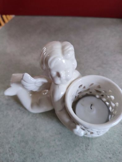 Small angel figurines candle holder