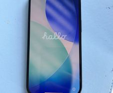iPhone16