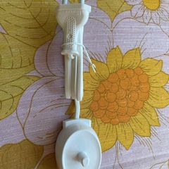 Electric toothbrush charger for Oral B toothbrush