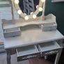 Make up table with lights Image 5