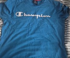 Champion t-shirt