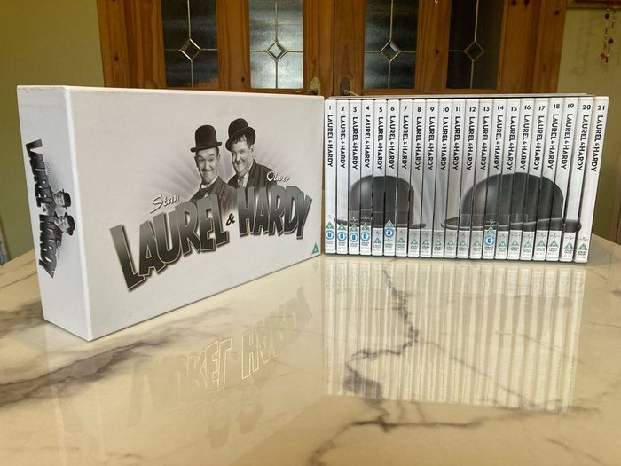 Laurel & Hardy The Collection 21 Dvd Collectors Box Set