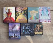 Oracle cards, crystals and other stuff