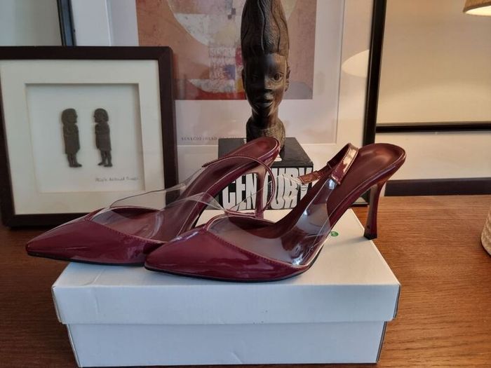 Ladies sling back kitten heels shoes