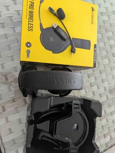 Corsair Wireless Gaming Headset HS70 PRO