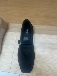 Margot Mary Jane flat