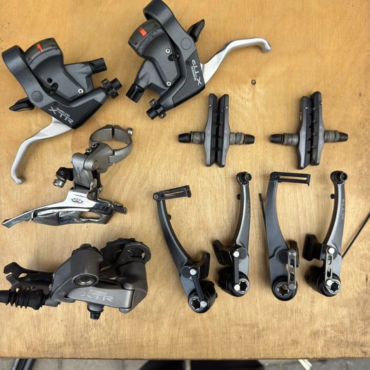 XTR M950 groupset shifters, brakes, Derailleur XTR 950