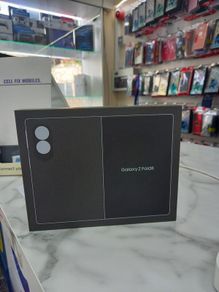 Samsung galaxy z fold 8 256gb Brand new sealed pack Unlock sim free 12 months warranty Shop collection and shop receipt