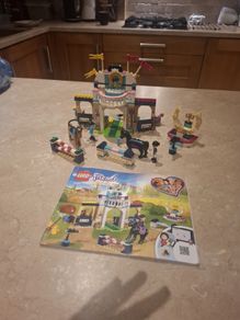 Lego Friends Stephanie's Horse Jumping
