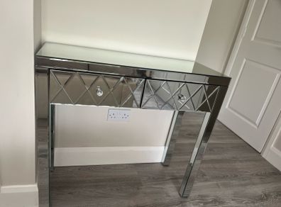 console table