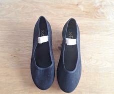 Character Dance Shoes