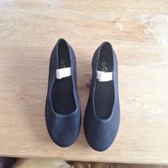 Character Dance Shoes